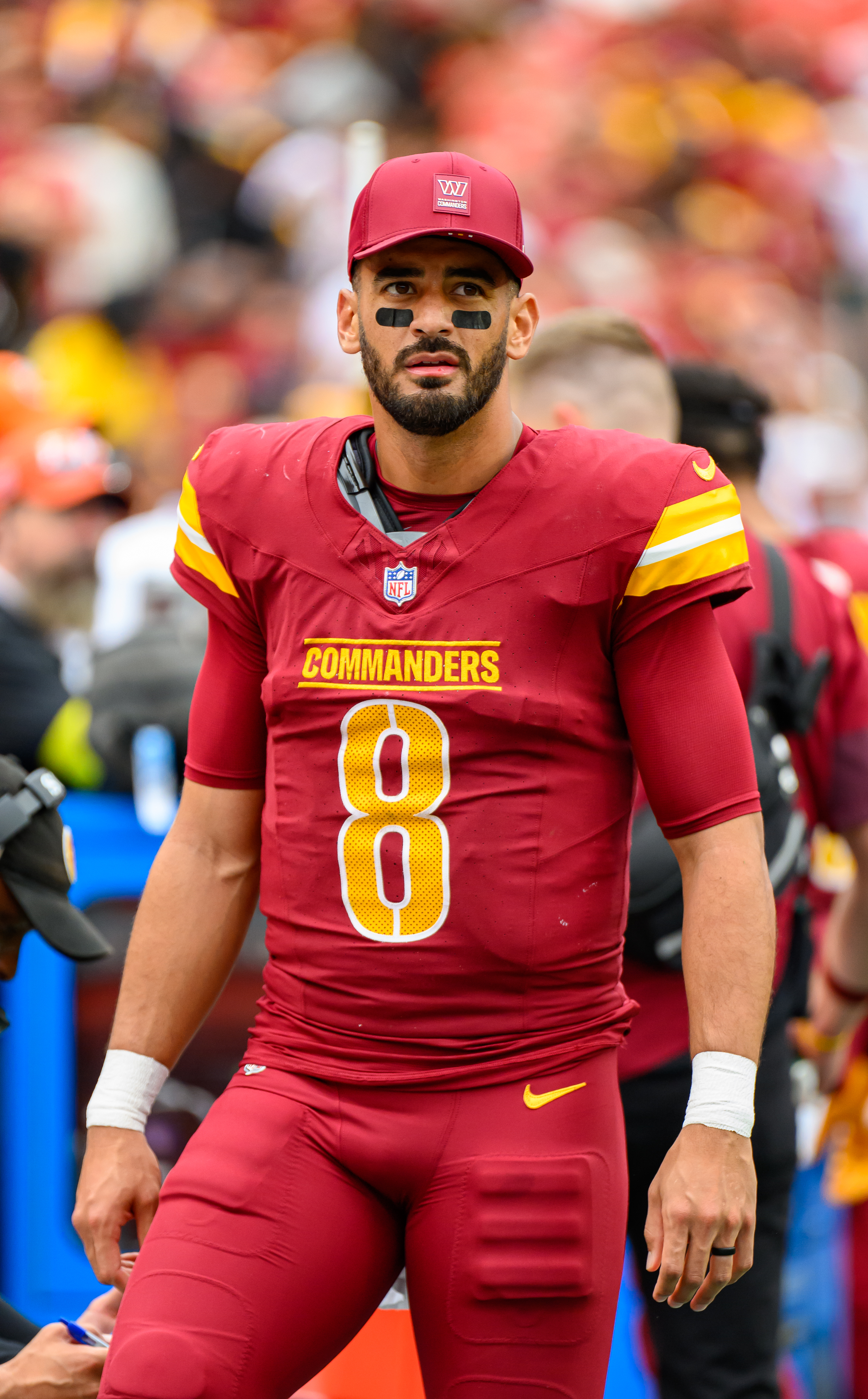 Mariota Magic in Seattle: Veteran QB Delivers Shocking 33-31 Road Upset While Jayden Daniels Heals